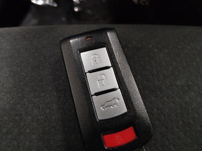2024 Mitsubishi Eclipse Cross - Photo 15