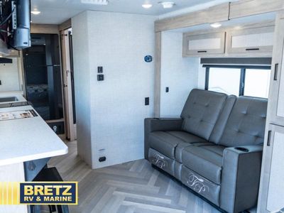 2026 Ember RV E-Series - Photo 15