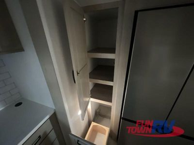 2024 Forest River RV Rockwood Signature - Photo 22
