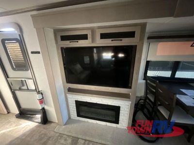 2024 Forest River RV Rockwood Signature - Photo 29