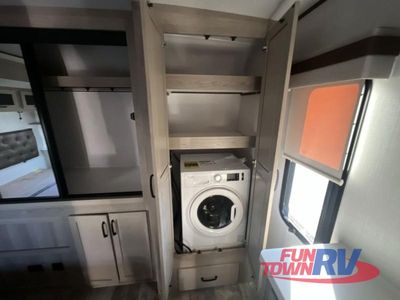 2024 Forest River RV Rockwood Signature - Photo 46