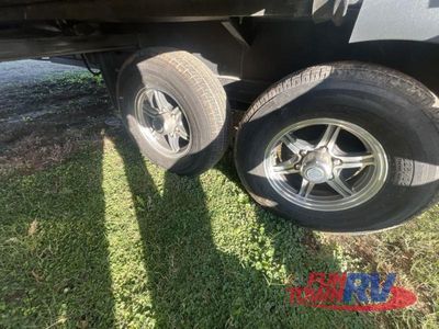 2024 Forest River RV Rockwood Signature - Photo 13