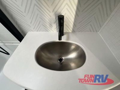 2024 Forest River RV Rockwood Signature - Photo 35