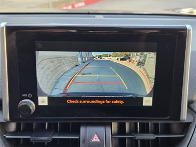 2024 Toyota RAV4 - Photo 12