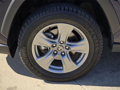 2024 Toyota RAV4 - Photo 7