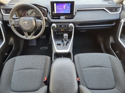 2024 Toyota RAV4 - Photo 18