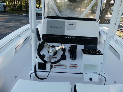 2026 Blackfin 222CC - Photo 17