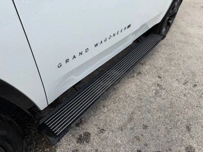 2026 Jeep Grand Wagoneer — photo 10 view