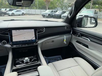 2026 Jeep Grand Wagoneer — photo 42 view
