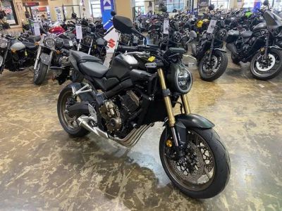 2026 Honda® CB650R E-Clutch — front three-quarter view
