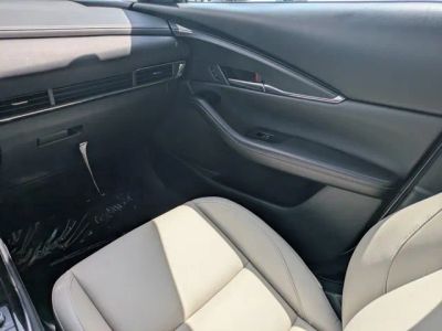 2025 Mazda CX-30 — photo 13 view
