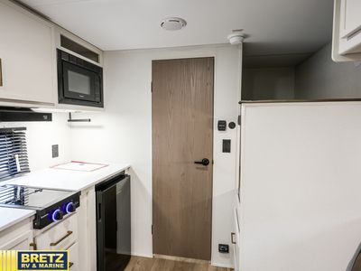2026 Grand Design Transcend One - Photo 11