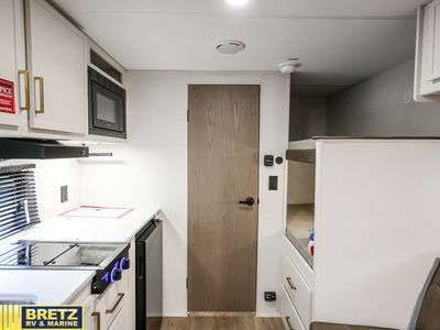 2026 Grand Design Transcend One - Photo 10