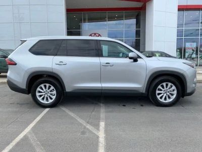 2025 Toyota Grand Highlander XLE - Photo 3