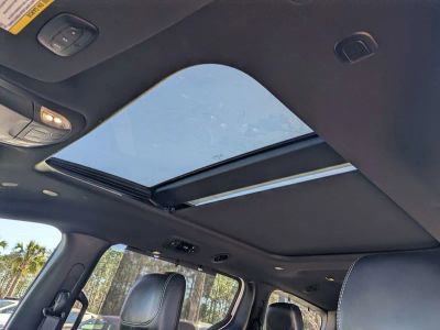 2025 Chrysler Pacifica — photo 20 view