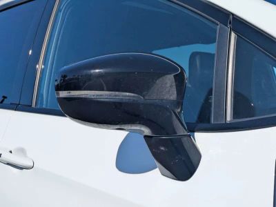 2025 Chrysler Pacifica — photo 10 view