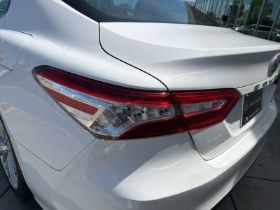 2019 Toyota Camry - Photo 14