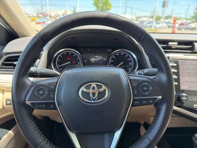2019 Toyota Camry - Photo 17
