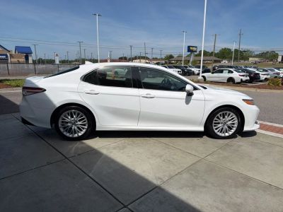 2019 Toyota Camry - Photo 7