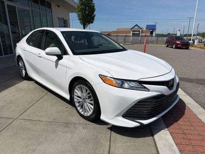 2019 Toyota Camry - Photo 8