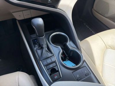2019 Toyota Camry - Photo 22
