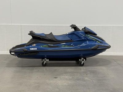 2025 Yamaha VX Cruiser HO - Photo 11