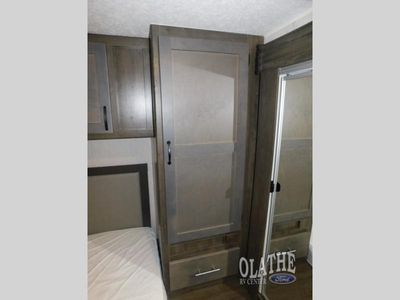 2024 Coachmen RV Leprechaun - Photo 25