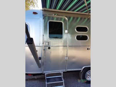 2023 Airstream International - Photo 25