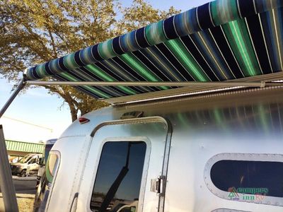 2023 Airstream International - Photo 22