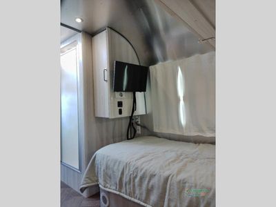 2023 Airstream International - Photo 49
