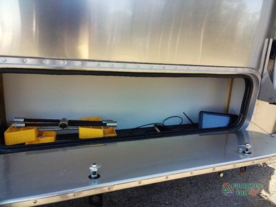 2023 Airstream International - Photo 7