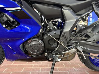 2025 Yamaha YZF-R7 - Photo 12