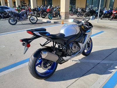 2026 Suzuki GSX-R750 - Photo 7
