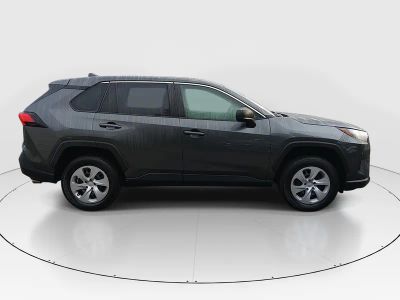 2023 Toyota RAV4 - Photo 8