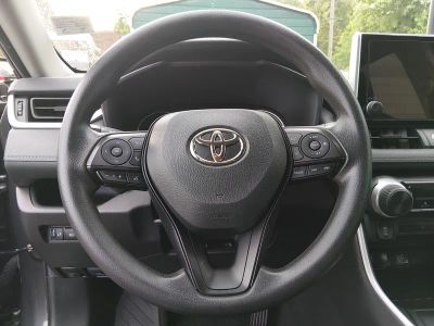 2023 Toyota RAV4 - Photo 12