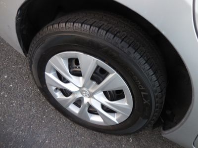 2019 Toyota Corolla — photo 25 view