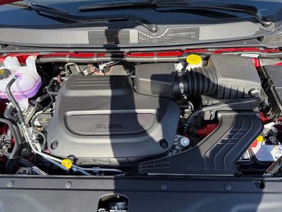 2026 Chrysler Pacifica — photo 12 view