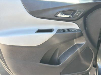 2020 Chevrolet Equinox — photo 21 view