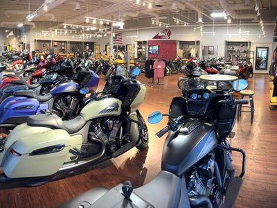 2025 Indian Motorcycle Scout Sixty Bobber Black Metallic - Photo 14