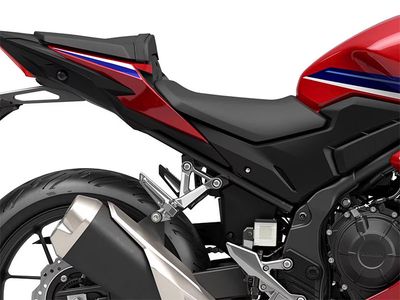 2025 Honda CBR500R - Photo 3