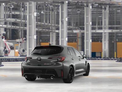 2026 Toyota GR Corolla - Photo 11