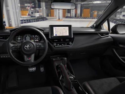 2026 Toyota GR Corolla - Photo 19