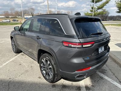 2024 Jeep Grand Cherokee - Photo 4