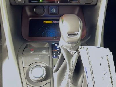 2024 Toyota RAV4 — photo 21 view