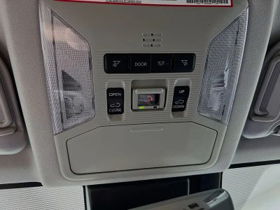 2024 Toyota RAV4 — photo 18 view