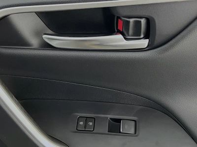 2024 Toyota RAV4 — photo 29 view