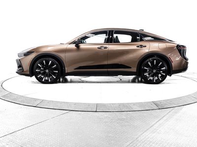 2025 Toyota Crown - Photo 8