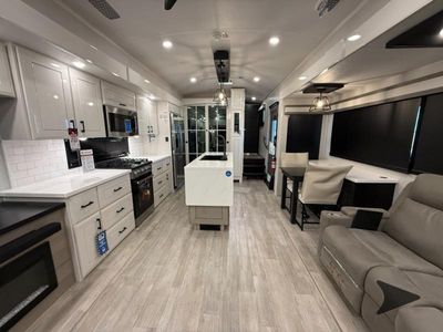 2026 Jayco Pinnacle - Photo 17