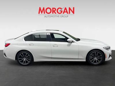 2021 BMW 3 Series — engine compartment view