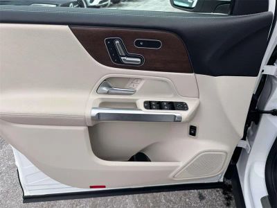 2023 Mercedes-Benz GLB - Photo 18